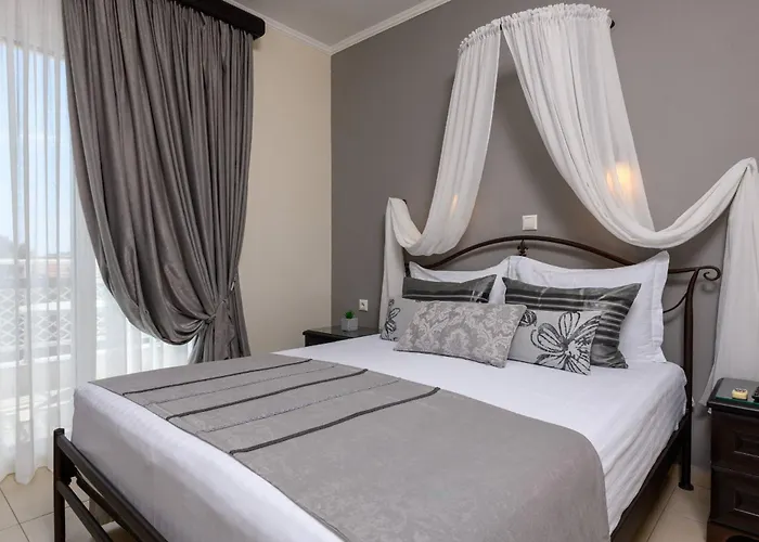 Niki Chrysi Ammoudia