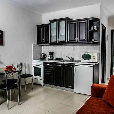 Niki Apartament *